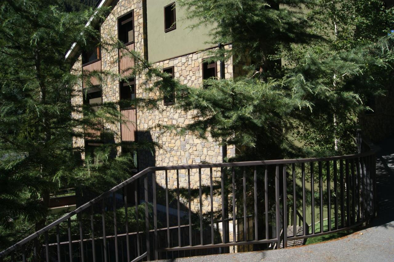 Apartmán Esquiadors Mp Llorts Exteriér fotografie