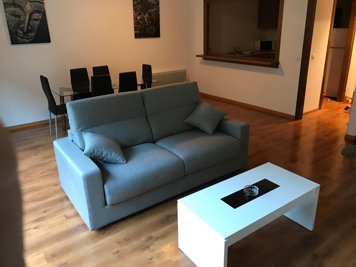 Apartmán Esquiadors Mp Llorts Exteriér fotografie